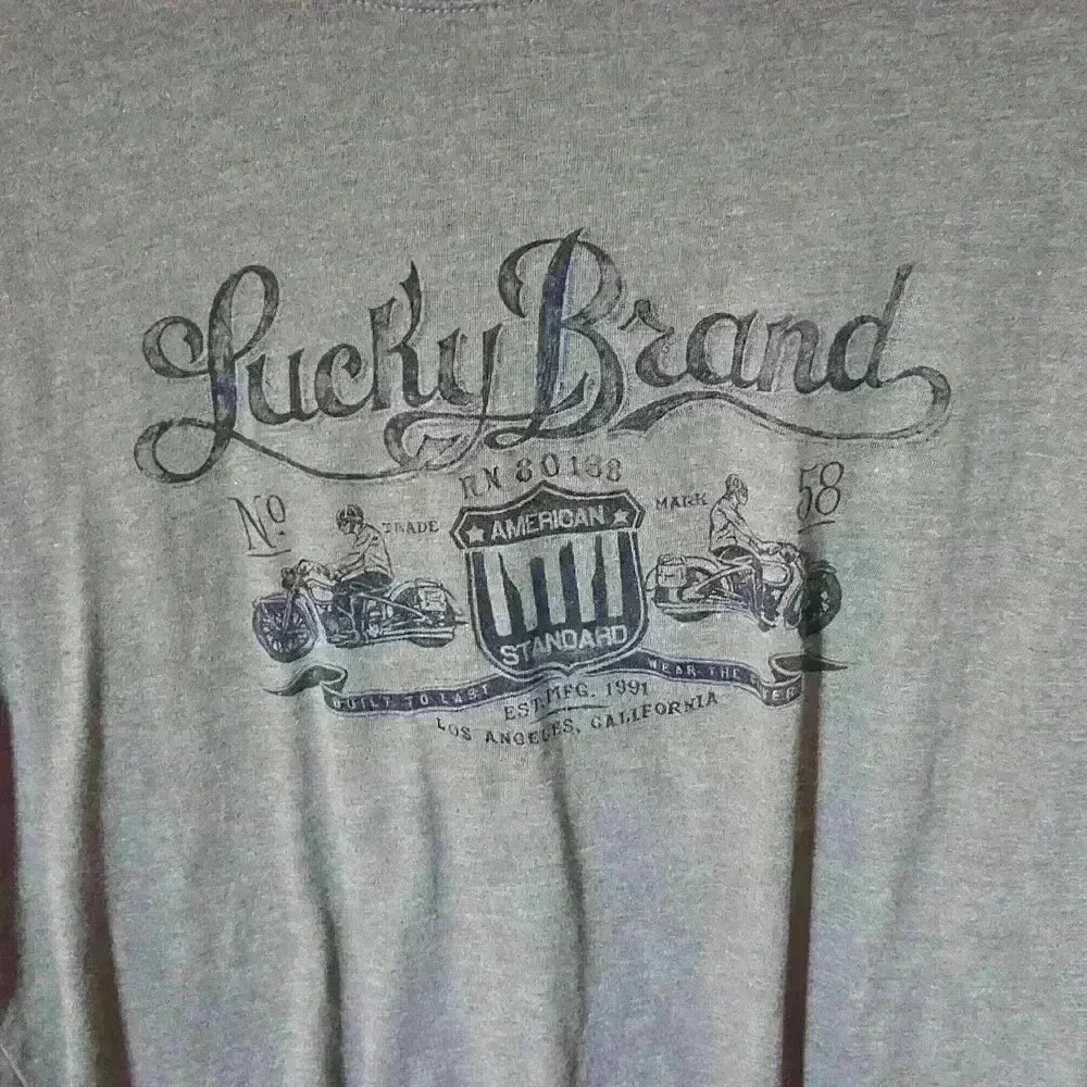 2 men's Large sized green tee shirts. 1 Lucky brand and 1 demim & flower brand. - Picture 7 of 8